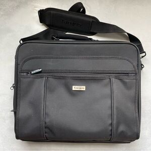 Targus 15” laptop shoulder bag, black, new without tags